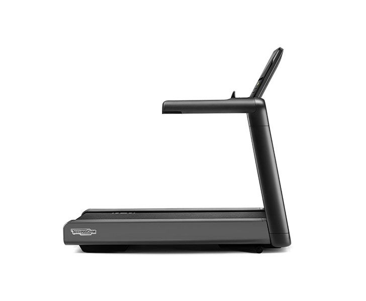 Беговая дорожка TechnoGym Excite Run Live 700
