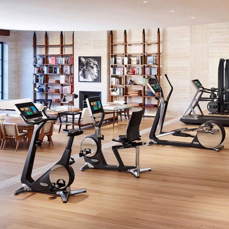 Горизонтальный велотренажер TechnoGym Personal Recline
